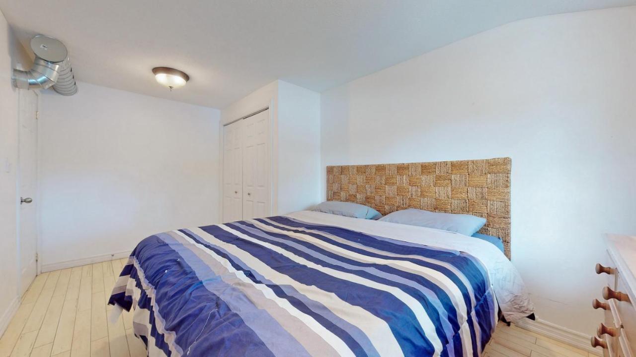 Main Beach River Retreat - Wasaga Beach 1 - Main Strip - 95 Mosley St ภายนอก รูปภาพ